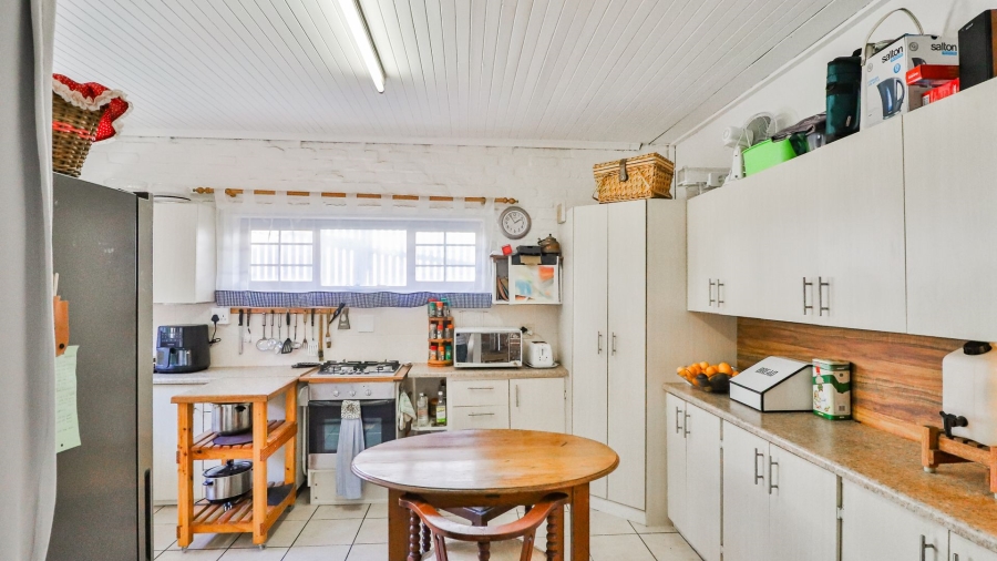 4 Bedroom Property for Sale in Stilbaai Oos Western Cape